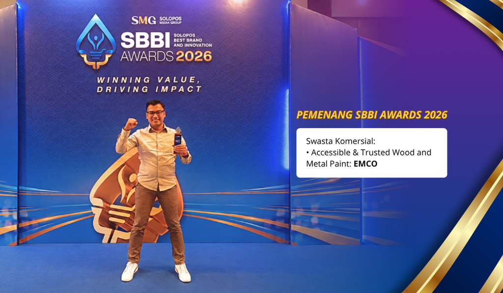 Perwakilan PT Mataram Paint menerima SBBI Awards 2026
